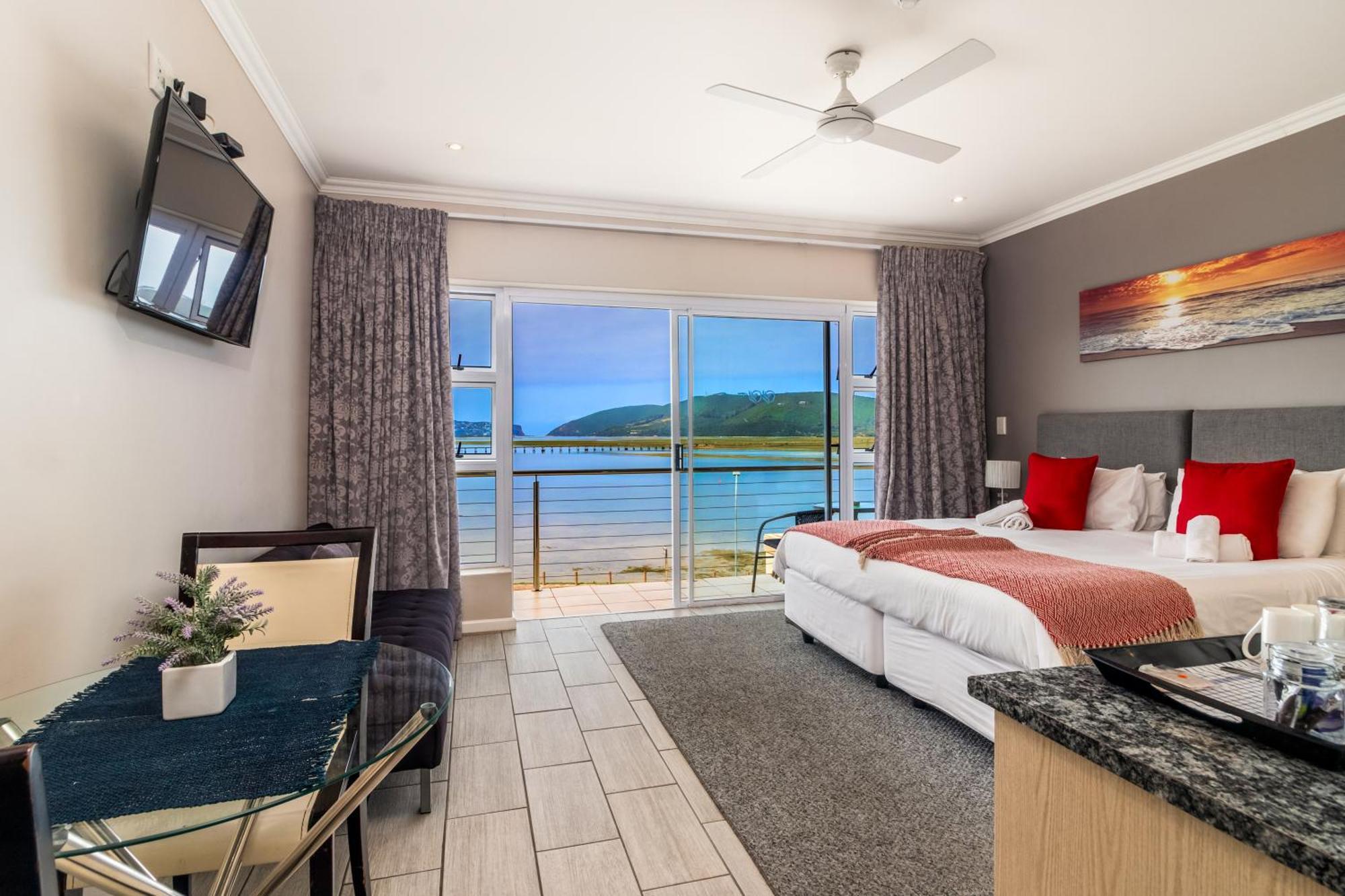 Phoenix Lodge And Waterside Accommodation Книсна Екстериор снимка